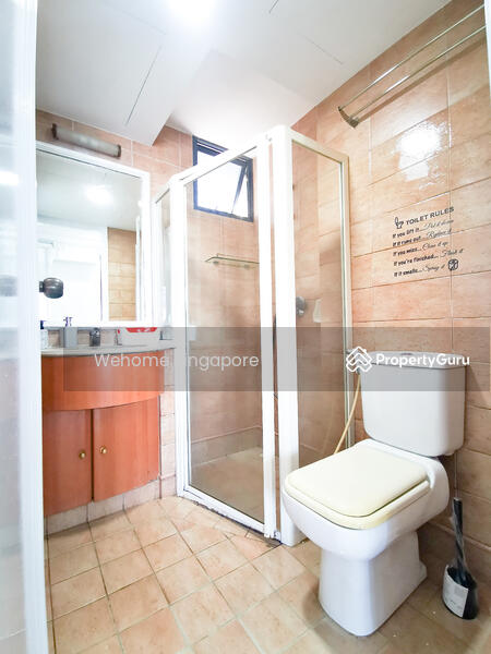 Common Bathroom and Toilet 1