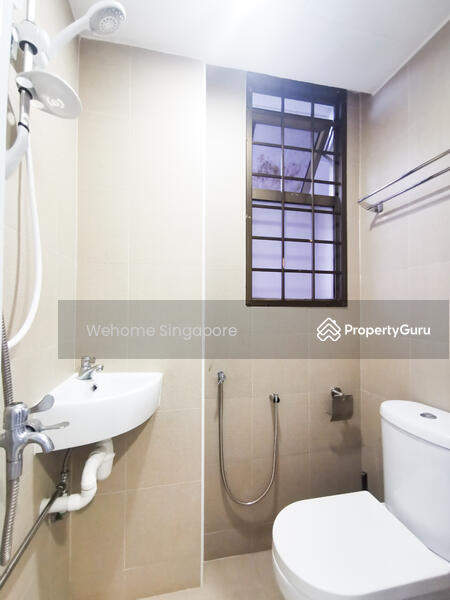 Common Bathroom and Toilet 2