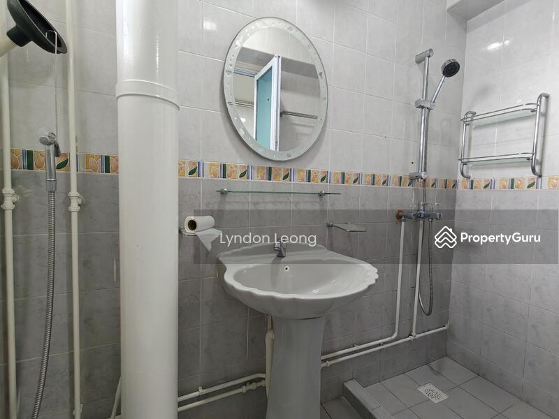 Common Bathroom