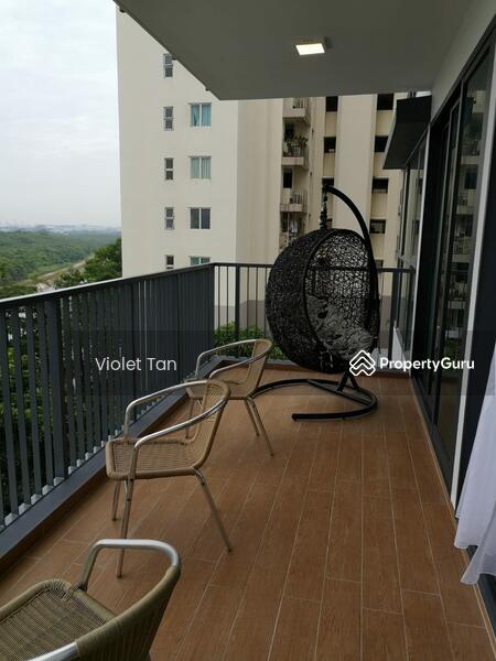 Long Balcony