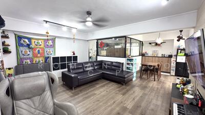 For Sale - 298A Compassvale Street