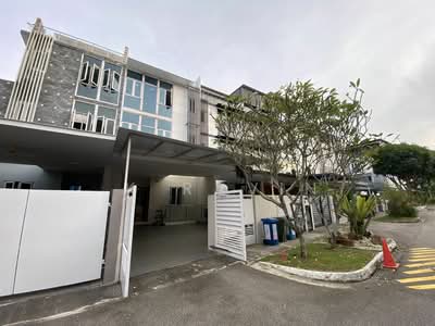 For Sale - Wak Hassan Drive