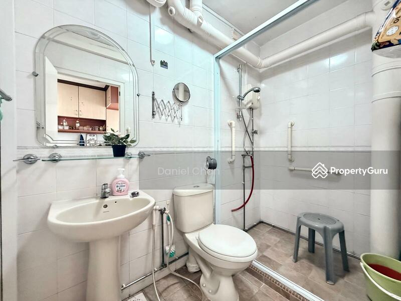 Common bathroom