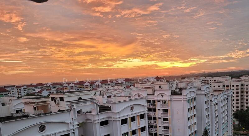 View of living & common rooms