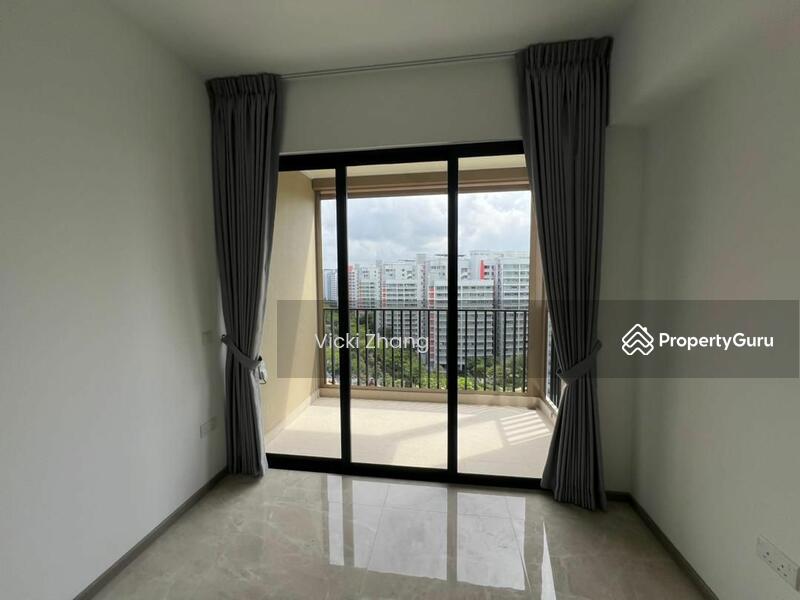 Living hall with day and night curtains 