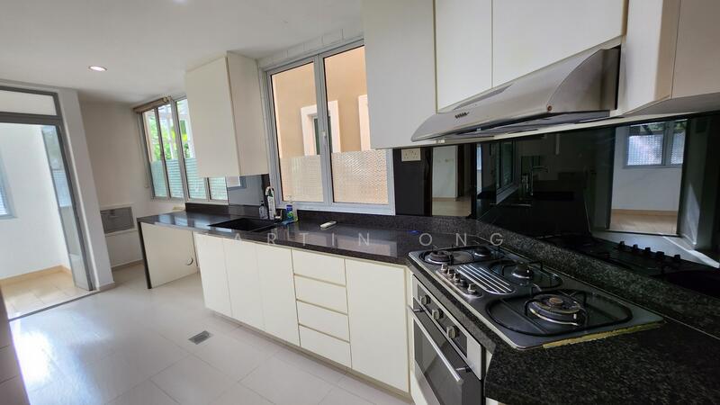 For Rent - Duchess Crest