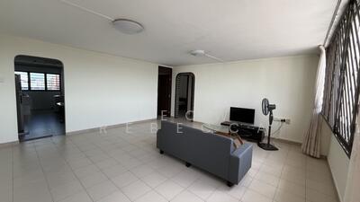 For Rent - 832 Tampines Street 82