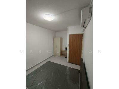 For Rent - 746 Jurong West Street 73