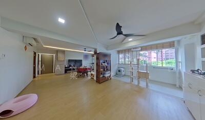 For Sale - 744 Pasir Ris Street 71