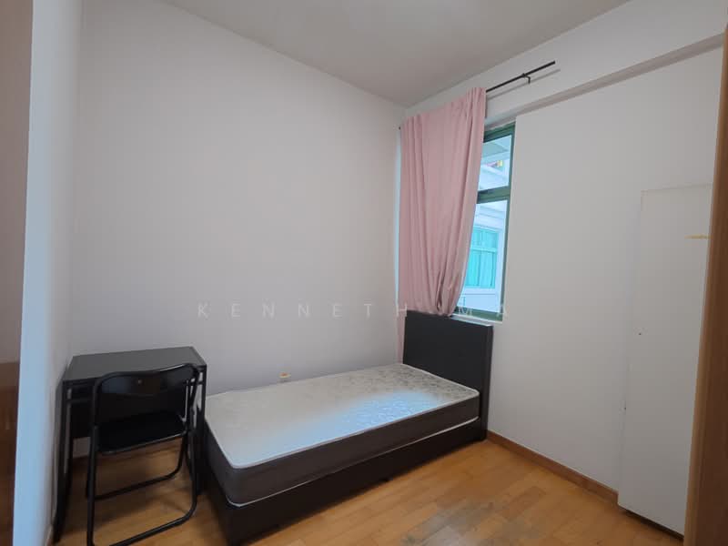 Changi Court, 700 Upper Changi Road East, Room Rental, 120 sqft, Condominium For Rent, by Kenneth Ma, 60140205 - Bedroom - PropertyGuru.com.sg