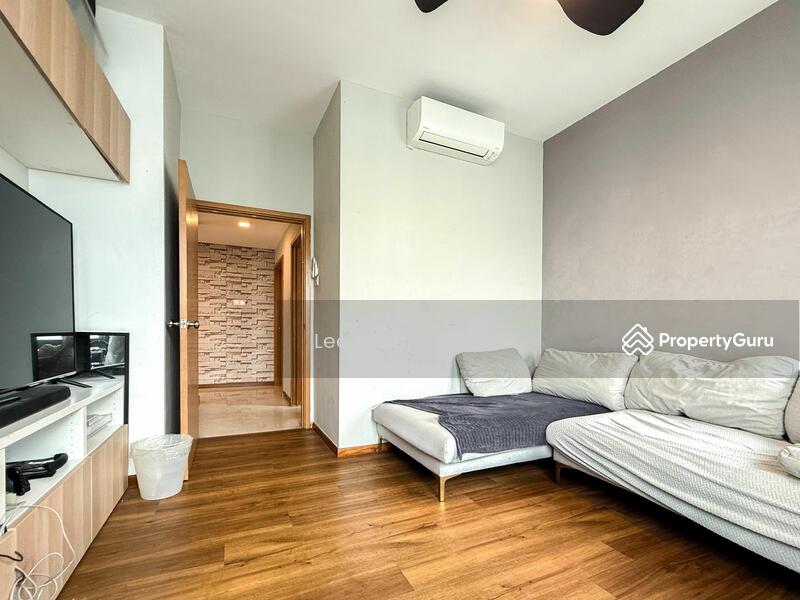 For Sale - 3 storeys, 6 bed 5 bath Penthouse, Roof Terrace, walk to mrt