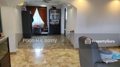 For Sale - 607 Hougang Avenue 4