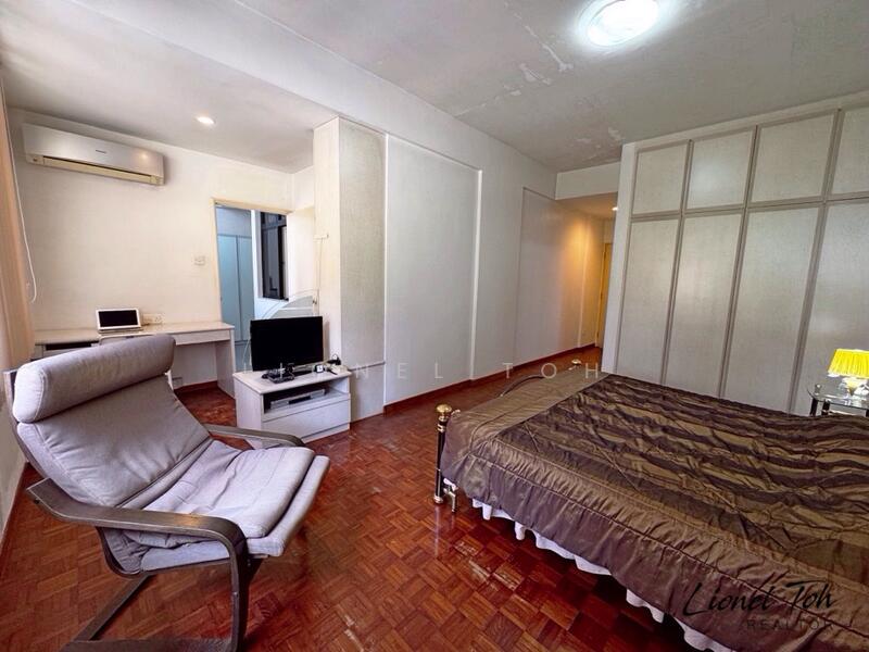 Master BedRoom Lionel Toh Realtor