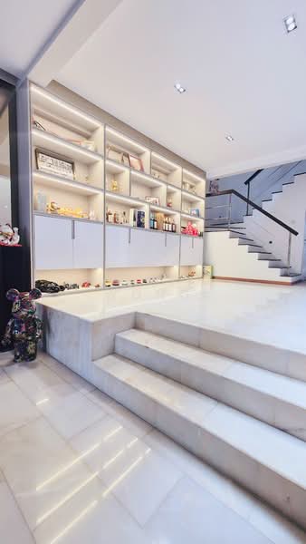 JALAN PELATOK, JALAN PELATOK, 4 Bedrooms, 2,800 sqft, Terraced House For Sale, by Annie Wong, 60140604 - Interior - PropertyGuru.com.sg