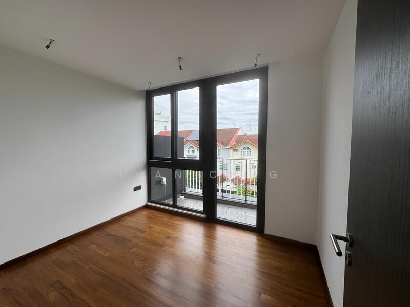 LANDED7772 ⭐⭐ $5.xM Brand New 3.5 Storey Terrace with 5 bedrooms + Walk to the Beach, Downtown East, 5 Bedrooms, 4,030 sqft, Terraced House For Sale, by Ivan Chng, 60140750 - Common Room 1 - PropertyGuru.com.sg