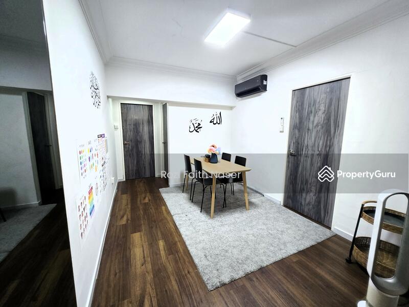For Sale - 187 Bukit Batok West Avenue 6