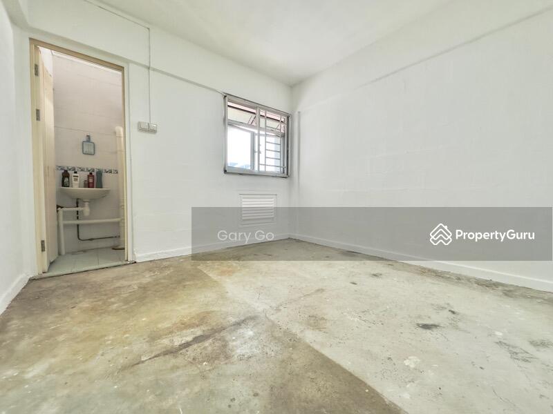 For Sale - 102 Bedok North Avenue 4