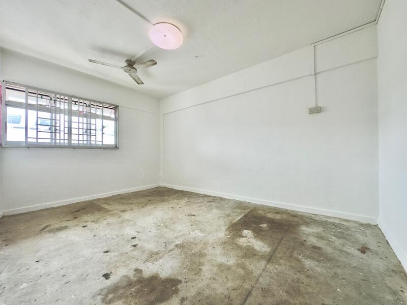 For Sale - 102 Bedok North Avenue 4