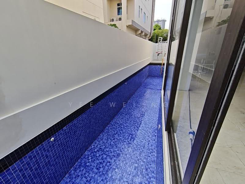 Coronation Semi D 1km Nanyang & Raffles ☎️ 8321.8433, Tanglin / Holland / Bukit Timah, 4 Bedrooms, 7,000 sqft, Semi-Detached House For Sale, by Yee Wei Ng, 60141025 - Pool - PropertyGuru.com.sg
