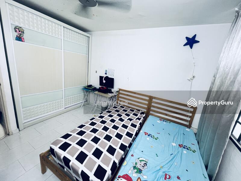 Common Bedroom 1