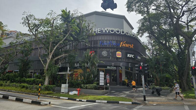 Woodgrove Mall - Lifestyle Convenience