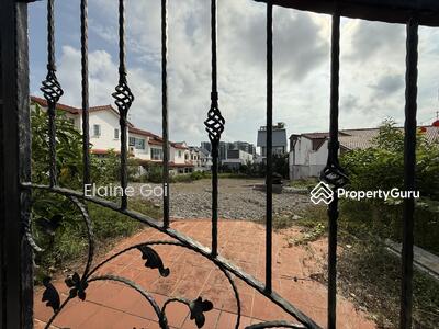 For Sale - Freehold Huge plot land for redevelopment near 2 MRT
