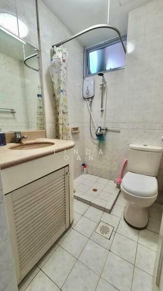 For Rent - Emerald Park
