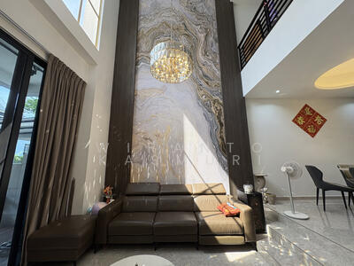 For Sale - Renovated 5-Bedroom 3-ensuite Terrace - Move-In Ready