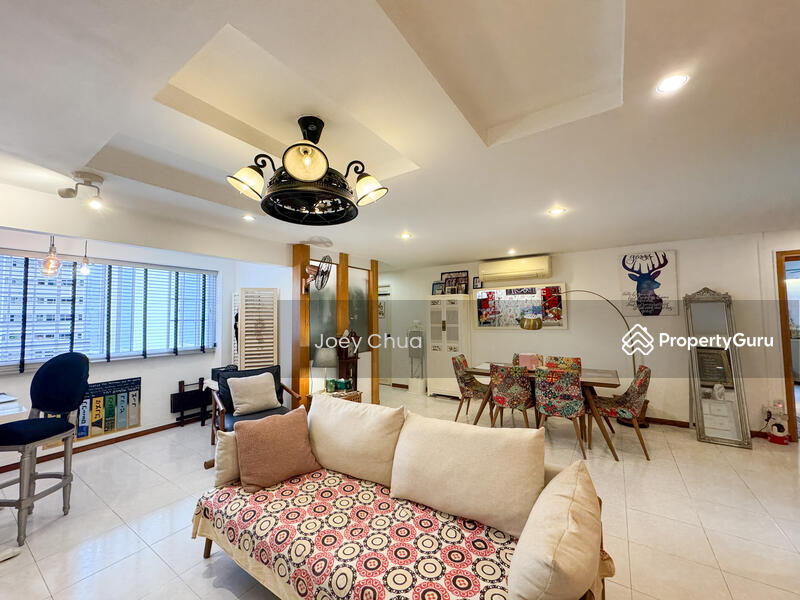 Living & Dining Area