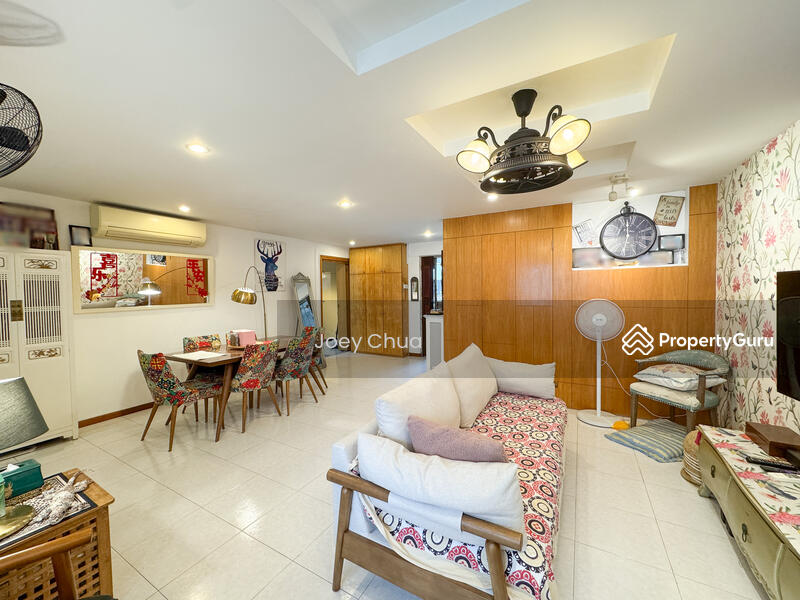 Living & Dining Area