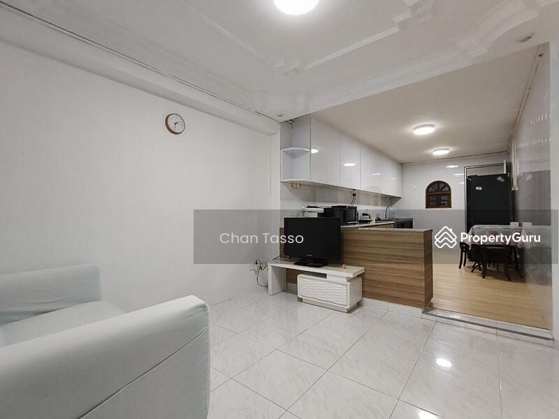 Living/Kitchen