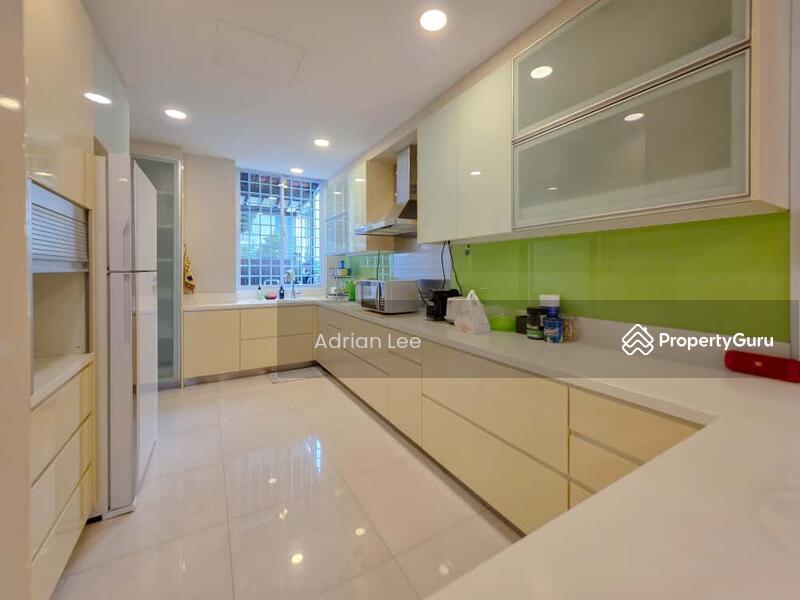 For Sale - Rare 3 storey freehold inter terrace, near Lentor MRT