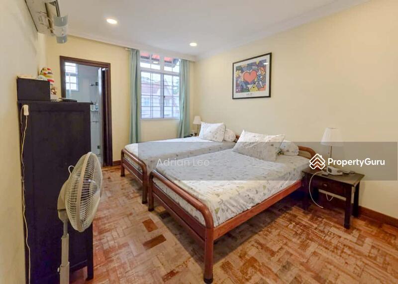 For Sale - Rare 3 storey freehold inter terrace, near Lentor MRT