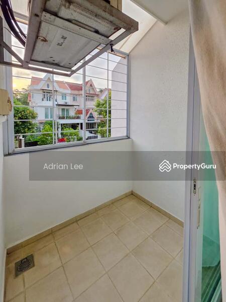 For Sale - Rare 3 storey freehold inter terrace, near Lentor MRT