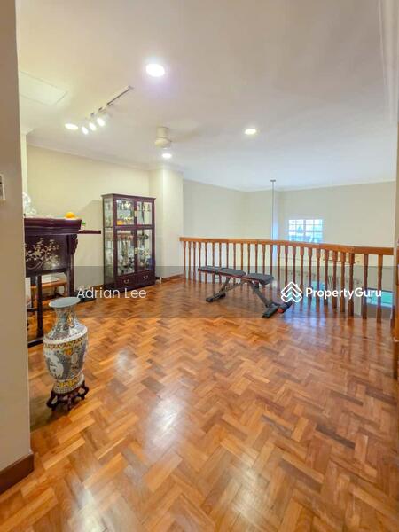 For Sale - Rare 3 storey freehold inter terrace, near Lentor MRT