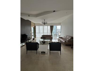 For Sale - Draycott Eight