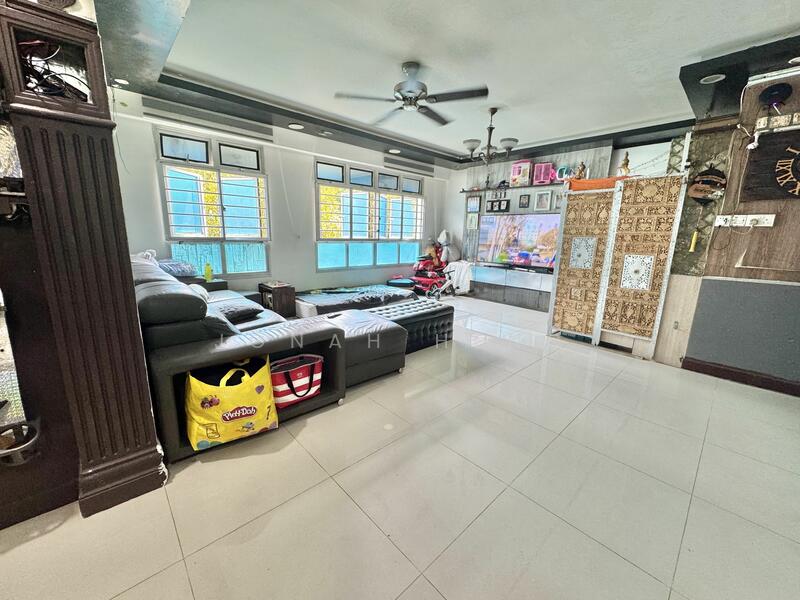 For Sale - 512C Yishun Street 51