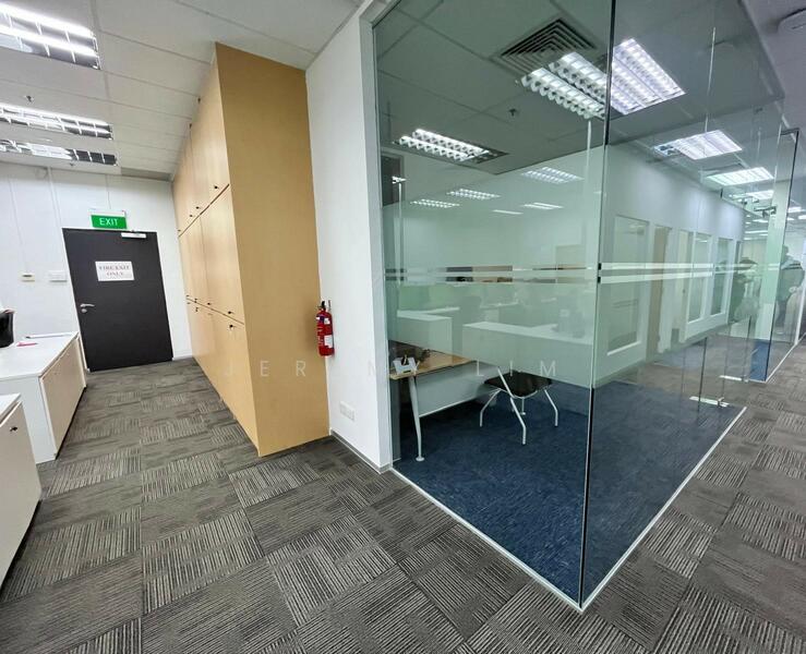 3 Mins to Bendeemer MRT! Fully Fitted, 20-30 pax office, with meeting and board rooms!, 3 Mins to Bendeemer Fully Fitted Office!, 2,411 sqft, Business / Science Park For Rent, by Jeremy Lim, 60142327 - CommercialGuru.com.sg