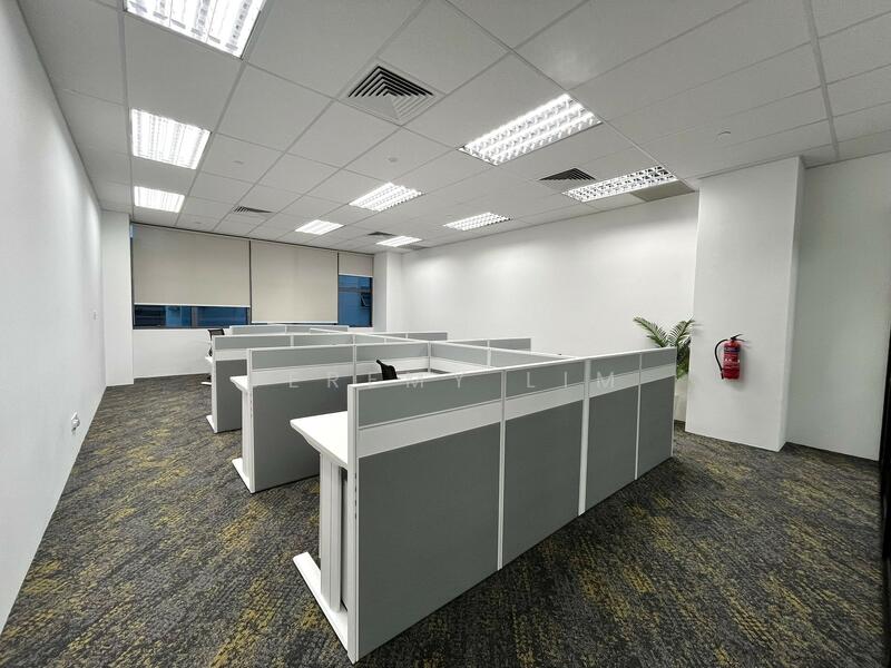 3 Mins to Bendeemer MRT! Fully Fitted, 20-30 pax office, with meeting and board rooms!, 3 Mins to Bendeemer Fully Fitted Office!, 2,411 sqft, Business / Science Park For Rent, by Jeremy Lim, 60142327 - CommercialGuru.com.sg