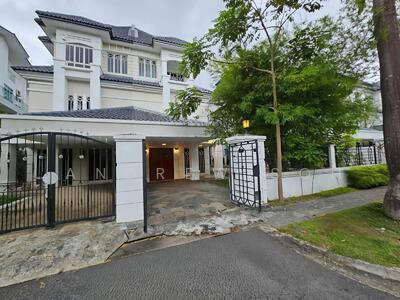 For Sale - ✅CHEAP D16 3-Sty Semi-D, 4br 4bath, 10 mins walk to MRT✅