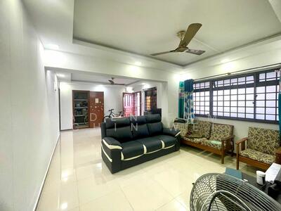 For Sale - 335 Sembawang Close