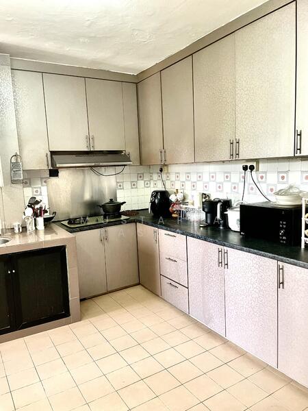 For Sale - 202 Bukit Batok Street 21