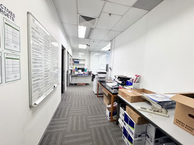 Sim Lim Square, 1 Rochor Canal Road, 1,399 sqft, Other Retail For Rent, by Justin Koh, 60142770 - Interior - CommercialGuru.com.sg