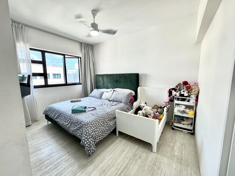 For Sale - 462A Blossom Spring @ Yishun