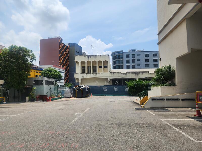 CSI Distribution Centre, 2 Kim Chuan Drive, 1,819 sqft, Factory / Workshop (B2) For Sale, by Jeannie Anastasia Koe 高晶晶, 60142887 - CommercialGuru.com.sg
