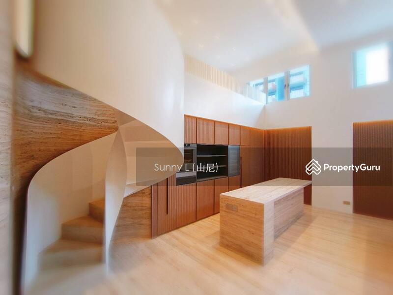 For Sale - Prime Lush Freehold Bungalow along Exquisite SUNSET Way Enclave