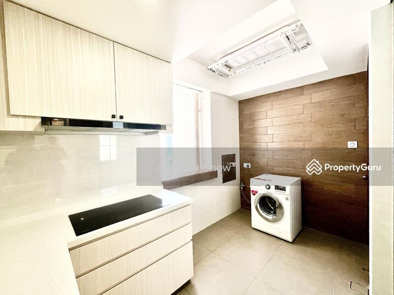 Wet Kitchen + Yard