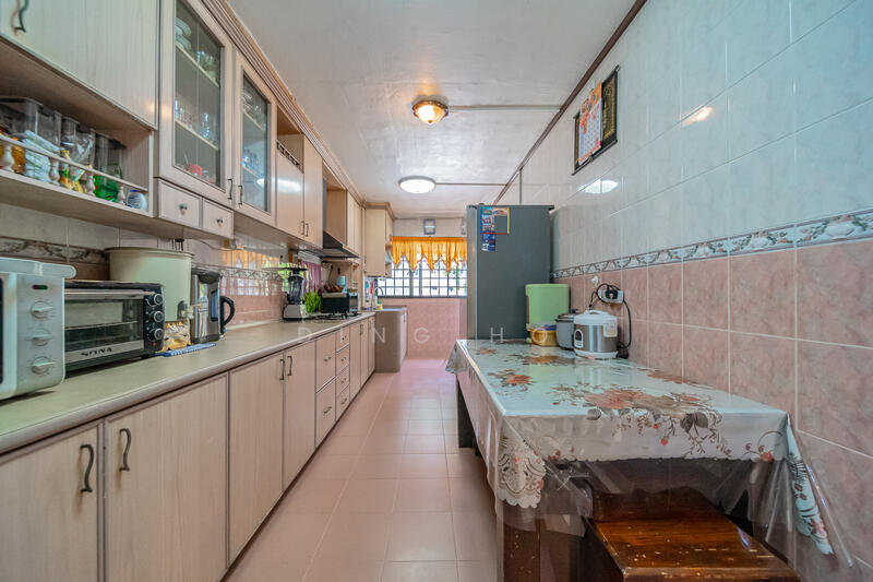 For Sale - 627 Hougang Avenue 8