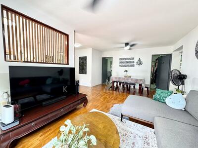 For Sale - 353 Tampines Street 33