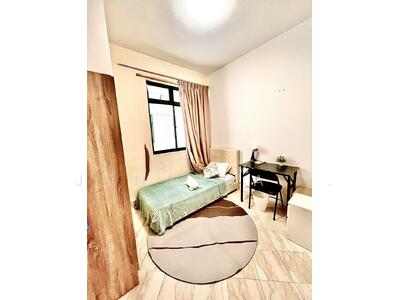 For Rent - Parc Palais